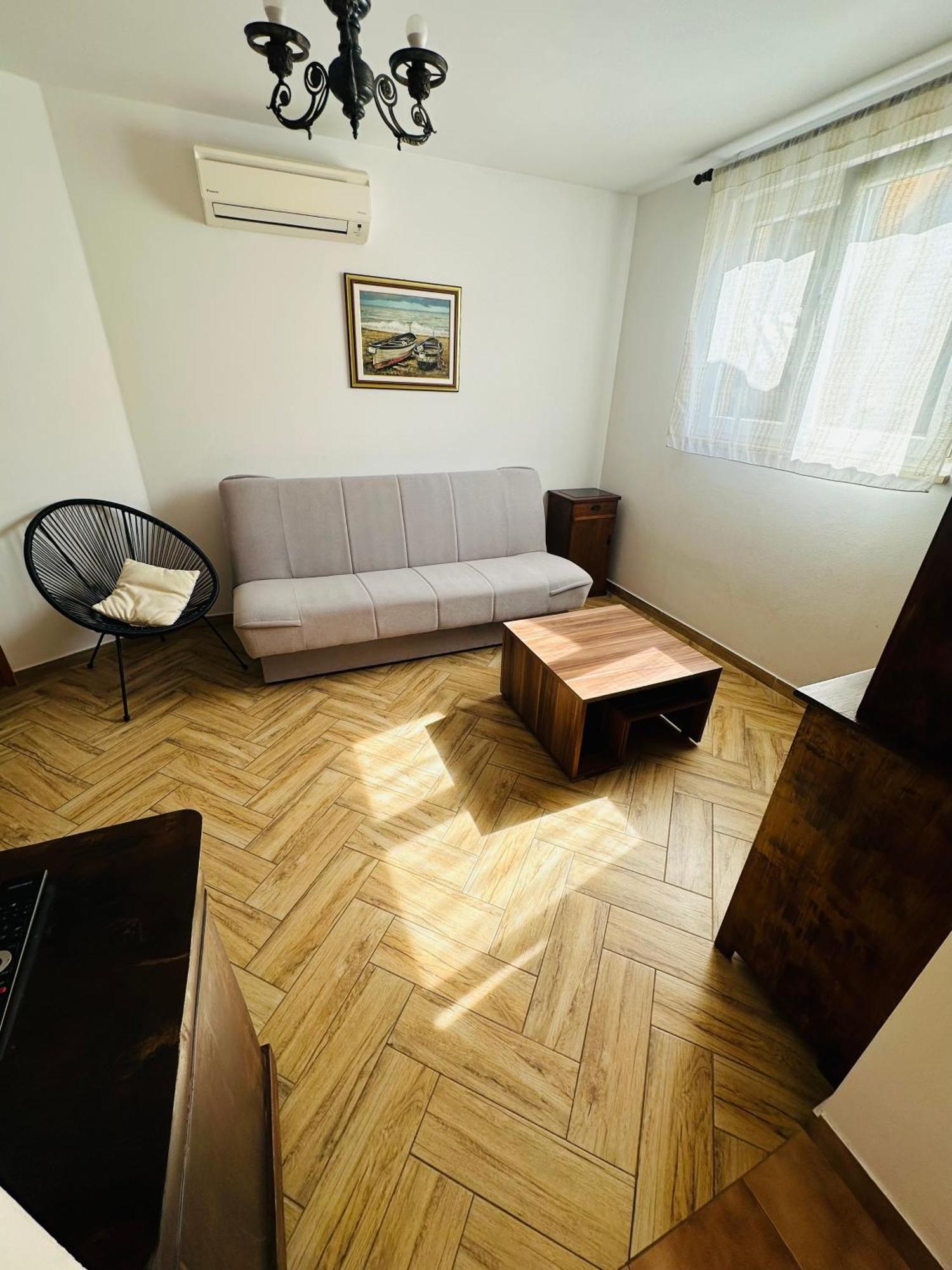 Apartment Piranesi With A Parking Space Pula Exterior photo